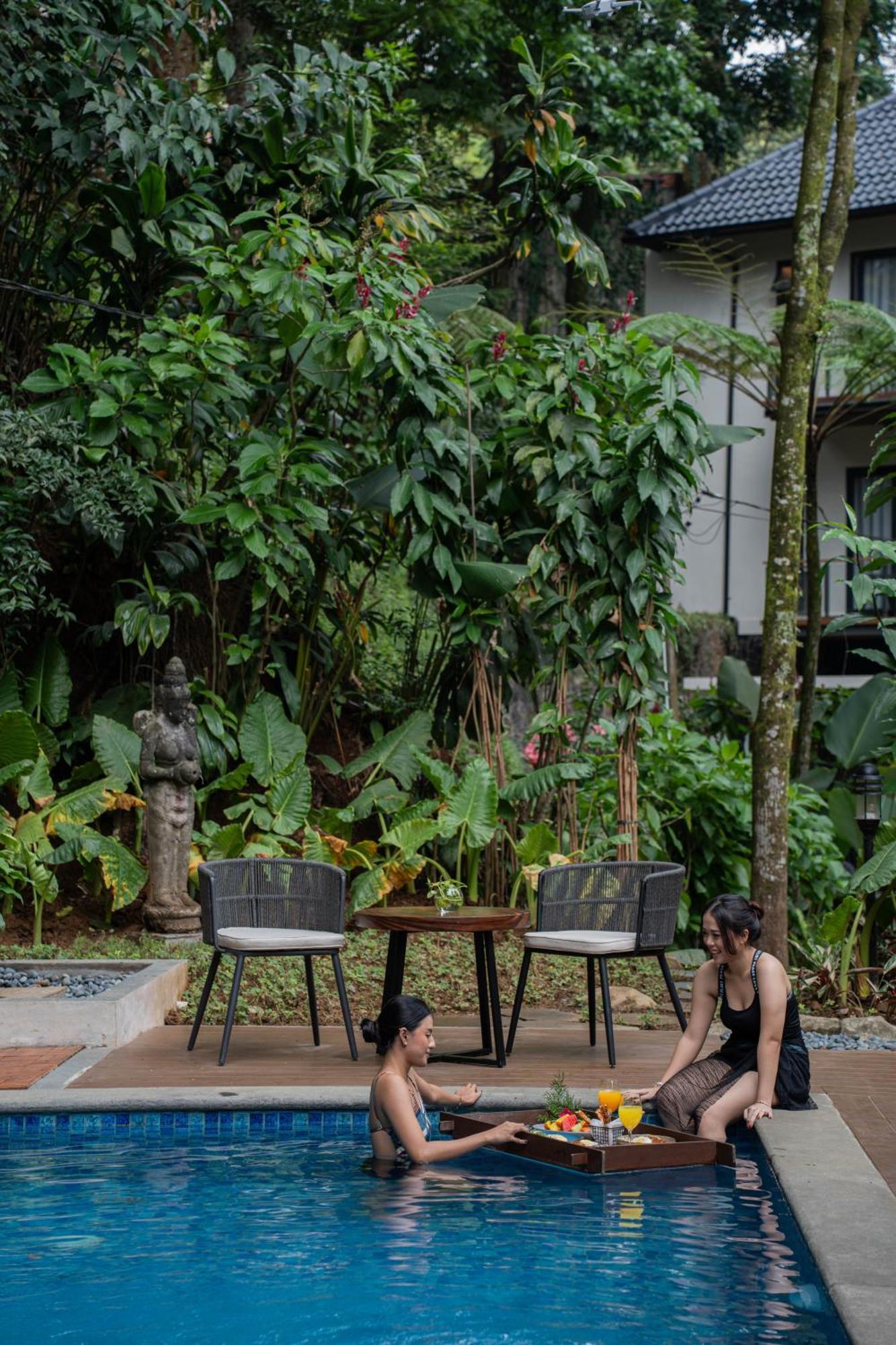 Plataran Puncak Villas Sampal Esterno foto