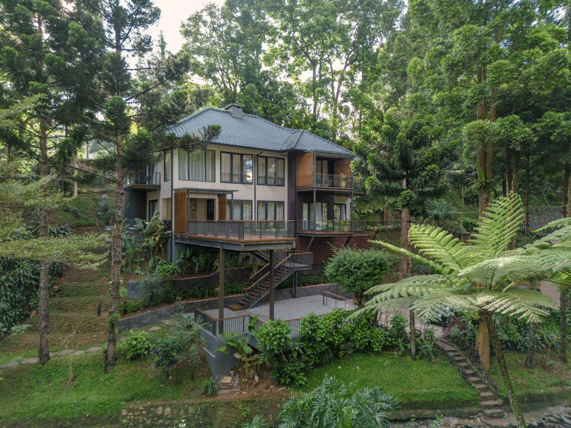 Plataran Puncak Villas Sampal Esterno foto
